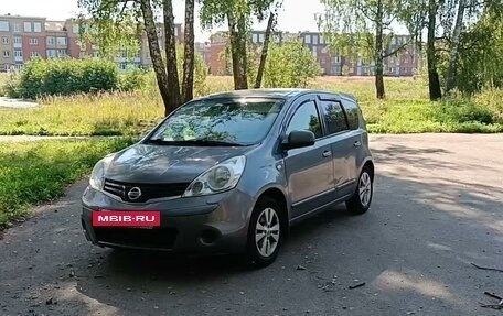 Nissan Note II рестайлинг, 2011 год, 3 фотография