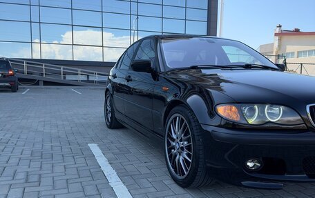 BMW 3 серия, 2004 год, 1 000 000 рублей, 1 фотография