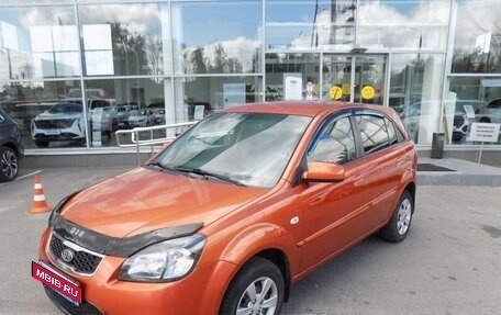 KIA Rio II, 2010 год, 652 000 рублей, 1 фотография