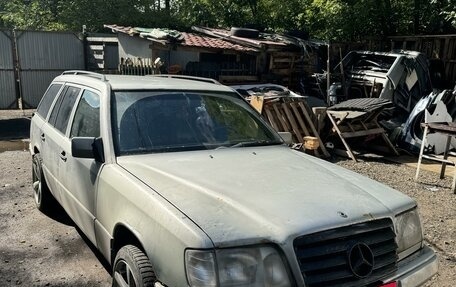 Mercedes-Benz W124, 1987 год, 1 фотография