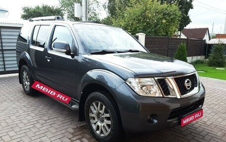 Nissan Pathfinder, 2010 год, 2 200 000 рублей, 1 фотография