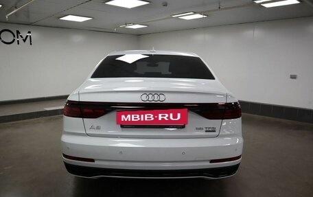 Audi A8, 2022 год, 8 300 000 рублей, 4 фотография