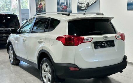 Toyota RAV4, 2014 год, 1 799 900 рублей, 4 фотография