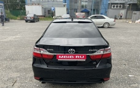 Toyota Camry, 2016 год, 2 600 000 рублей, 4 фотография