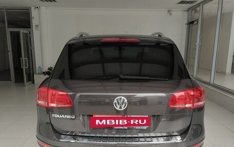 Volkswagen Touareg III, 2012 год, 2 590 000 рублей, 5 фотография