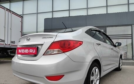 Hyundai Solaris II рестайлинг, 2011 год, 990 000 рублей, 4 фотография