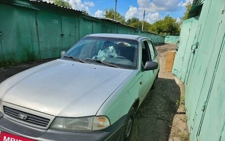 Daewoo Nexia I рестайлинг, 1999 год, 130 000 рублей, 3 фотография