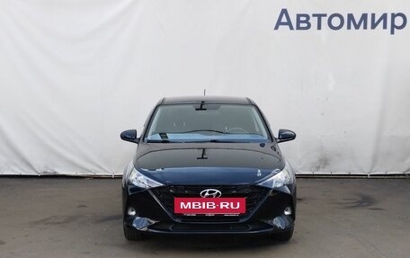 Hyundai Solaris II рестайлинг, 2022 год, 2 090 000 рублей, 2 фотография