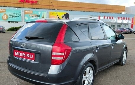 KIA cee'd I рестайлинг, 2009 год, 717 000 рублей, 4 фотография