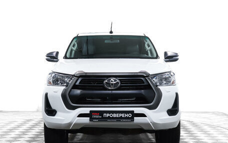 Toyota Hilux VIII, 2020 год, 3 735 000 рублей, 2 фотография