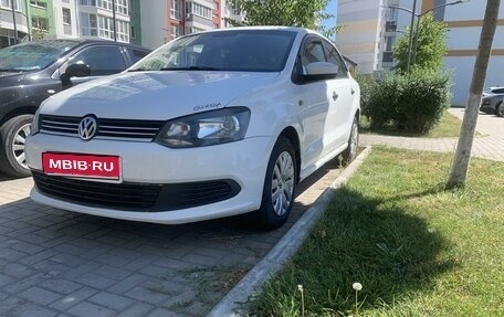 Volkswagen Polo VI (EU Market), 2012 год, 660 000 рублей, 1 фотография