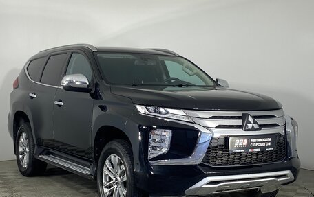 Mitsubishi Pajero Sport III рестайлинг, 2021 год, 4 325 000 рублей, 3 фотография