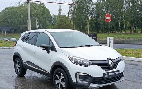 Renault Kaptur I рестайлинг, 2019 год, 1 696 000 рублей, 3 фотография