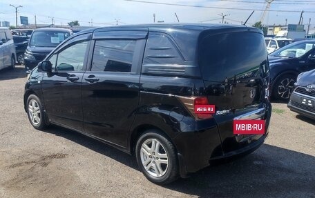 Honda Freed I, 2010 год, 1 060 000 рублей, 3 фотография