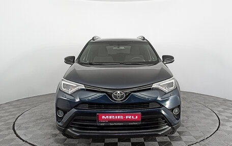 Toyota RAV4, 2018 год, 2 990 000 рублей, 2 фотография