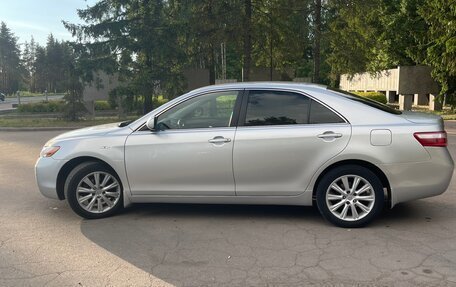 Toyota Camry, 2008 год, 1 200 000 рублей, 4 фотография