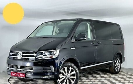 Volkswagen Multivan T6 рестайлинг, 2019 год, 5 577 000 рублей, 1 фотография