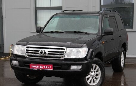 Toyota Land Cruiser 100 рестайлинг 2, 2006 год, 1 830 000 рублей, 1 фотография