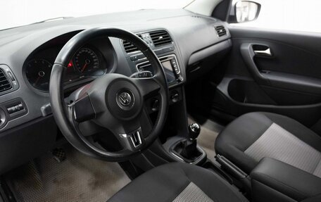 Volkswagen Polo VI (EU Market), 2013 год, 699 000 рублей, 7 фотография