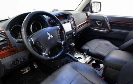 Mitsubishi Pajero IV, 2012 год, 1 879 000 рублей, 8 фотография