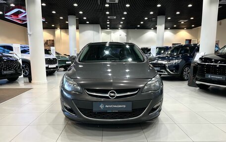 Opel Astra J, 2014 год, 870 000 рублей, 2 фотография