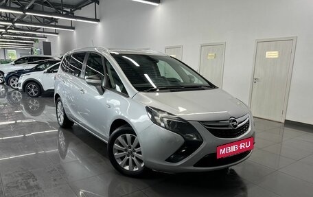 Opel Zafira C рестайлинг, 2014 год, 1 345 000 рублей, 5 фотография