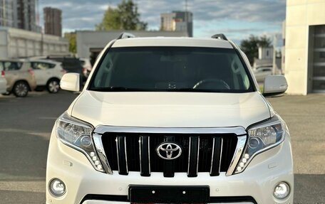 Toyota Land Cruiser Prado 150 рестайлинг 2, 2015 год, 3 990 000 рублей, 4 фотография