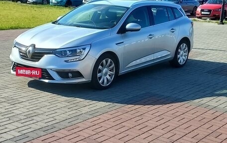 Renault Megane IV, 2019 год, 1 650 000 рублей, 5 фотография