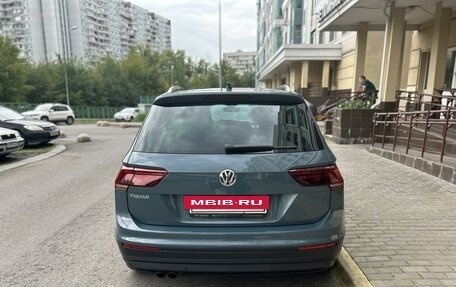 Volkswagen Tiguan II, 2019 год, 2 390 000 рублей, 5 фотография