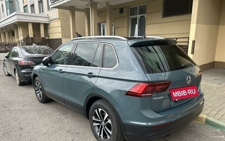 Volkswagen Tiguan II, 2019 год, 2 390 000 рублей, 4 фотография