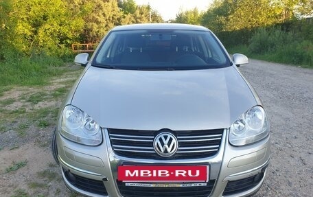 Volkswagen Jetta VI, 2008 год, 2 фотография