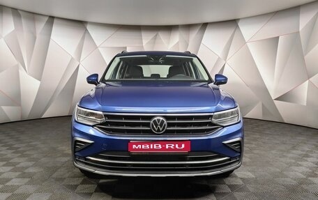 Volkswagen Tiguan II, 2021 год, 3 659 700 рублей, 7 фотография