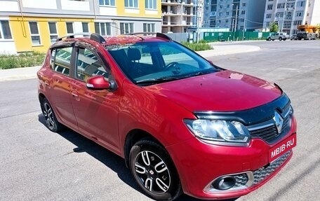 Renault Sandero II рестайлинг, 2014 год, 700 000 рублей, 1 фотография