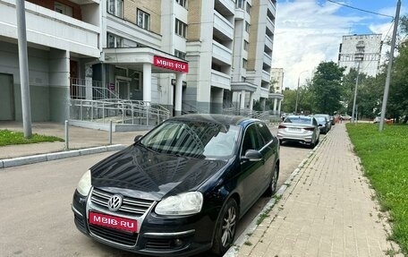 Volkswagen Jetta VI, 2008 год, 830 000 рублей, 1 фотография