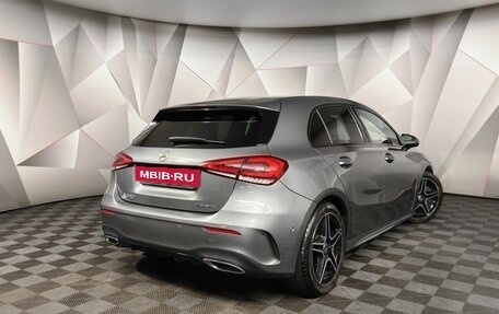 Mercedes-Benz A-Класс, 2019 год, 3 749 700 рублей, 2 фотография