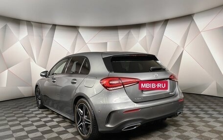 Mercedes-Benz A-Класс, 2019 год, 3 749 700 рублей, 4 фотография