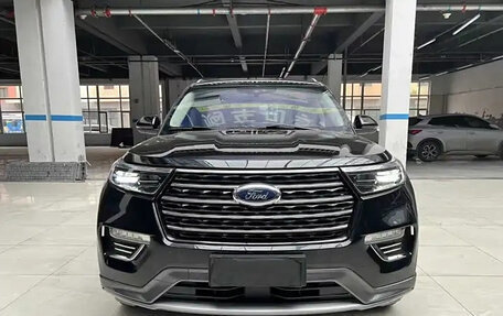 Ford Explorer VI, 2021 год, 3 030 000 рублей, 2 фотография