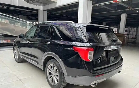 Ford Explorer VI, 2021 год, 3 030 000 рублей, 4 фотография