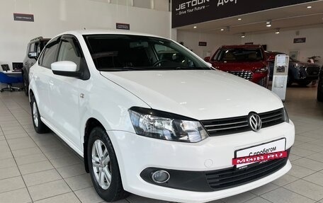 Volkswagen Polo VI (EU Market), 2013 год, 599 000 рублей, 3 фотография