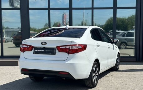 KIA Rio III рестайлинг, 2014 год, 4 фотография