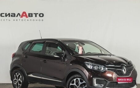 Renault Kaptur I рестайлинг, 2017 год, 1 474 000 рублей, 1 фотография