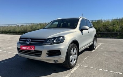 Volkswagen Touareg III, 2011 год, 2 350 000 рублей, 1 фотография