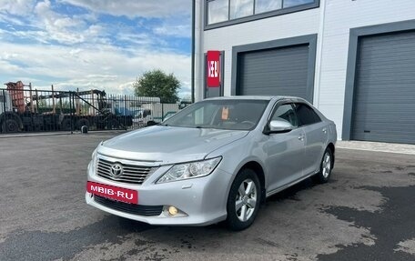 Toyota Camry, 2012 год, 1 679 000 рублей, 2 фотография