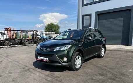 Toyota RAV4, 2013 год, 2 099 000 рублей, 2 фотография