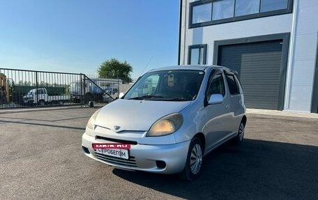 Toyota FunCargo, 2000 год, 509 000 рублей, 2 фотография