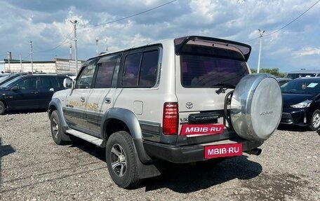 Toyota Land Cruiser 80 рестайлинг, 1997 год, 1 679 000 рублей, 4 фотография