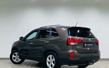 KIA Sorento II рестайлинг, 2013 год, 4 фотография