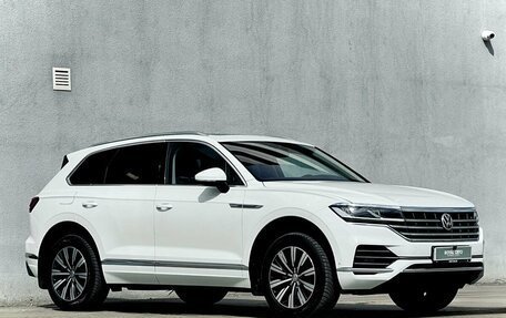 Volkswagen Touareg III, 2019 год, 2 фотография