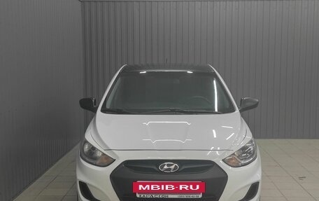 Hyundai Solaris II рестайлинг, 2013 год, 960 000 рублей, 3 фотография