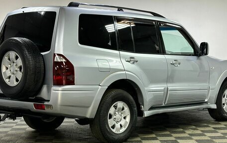 Mitsubishi Pajero III рестайлинг, 2005 год, 1 029 000 рублей, 2 фотография